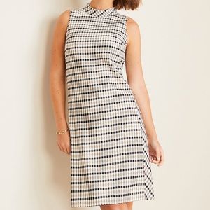 Ann Taylor Plaid Mockneck Sleeveless Shift Dress Size 4